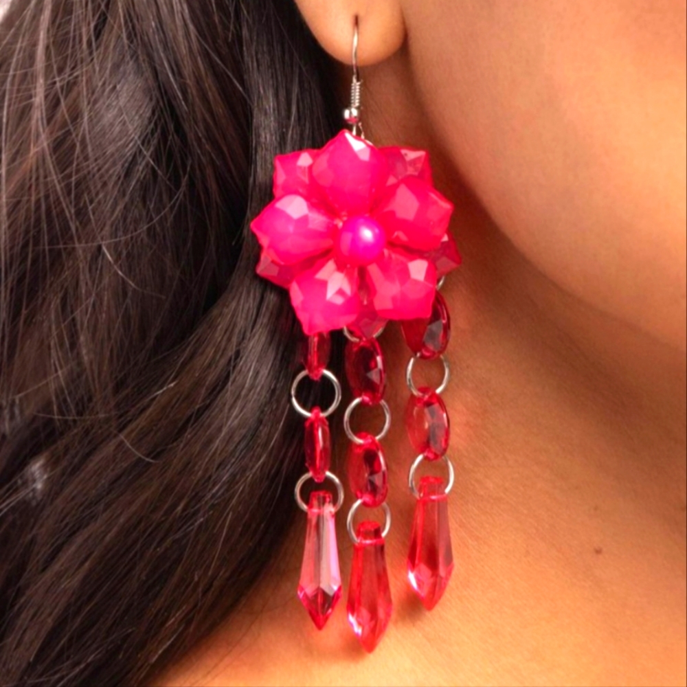 NIB Pink Chandler Style earrings